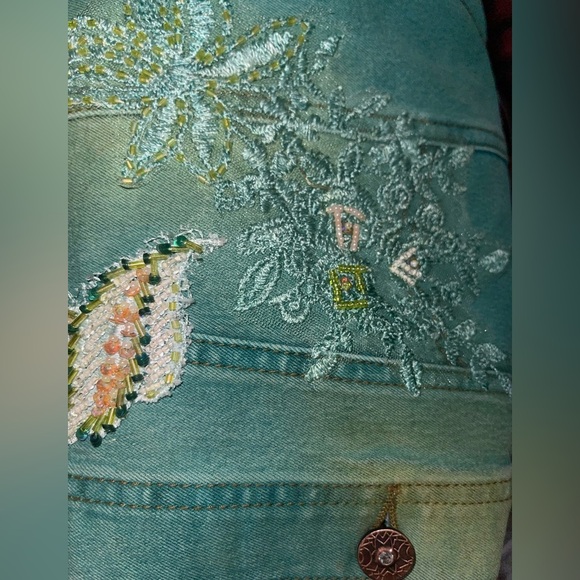Rare Vintage beaded Denim Jacket - Picture 2 of 10